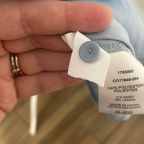 Hilary Radley Light Blue Front Pintuck Sleeveless V Neck Tank Top Size XL - Picture 4 of 7